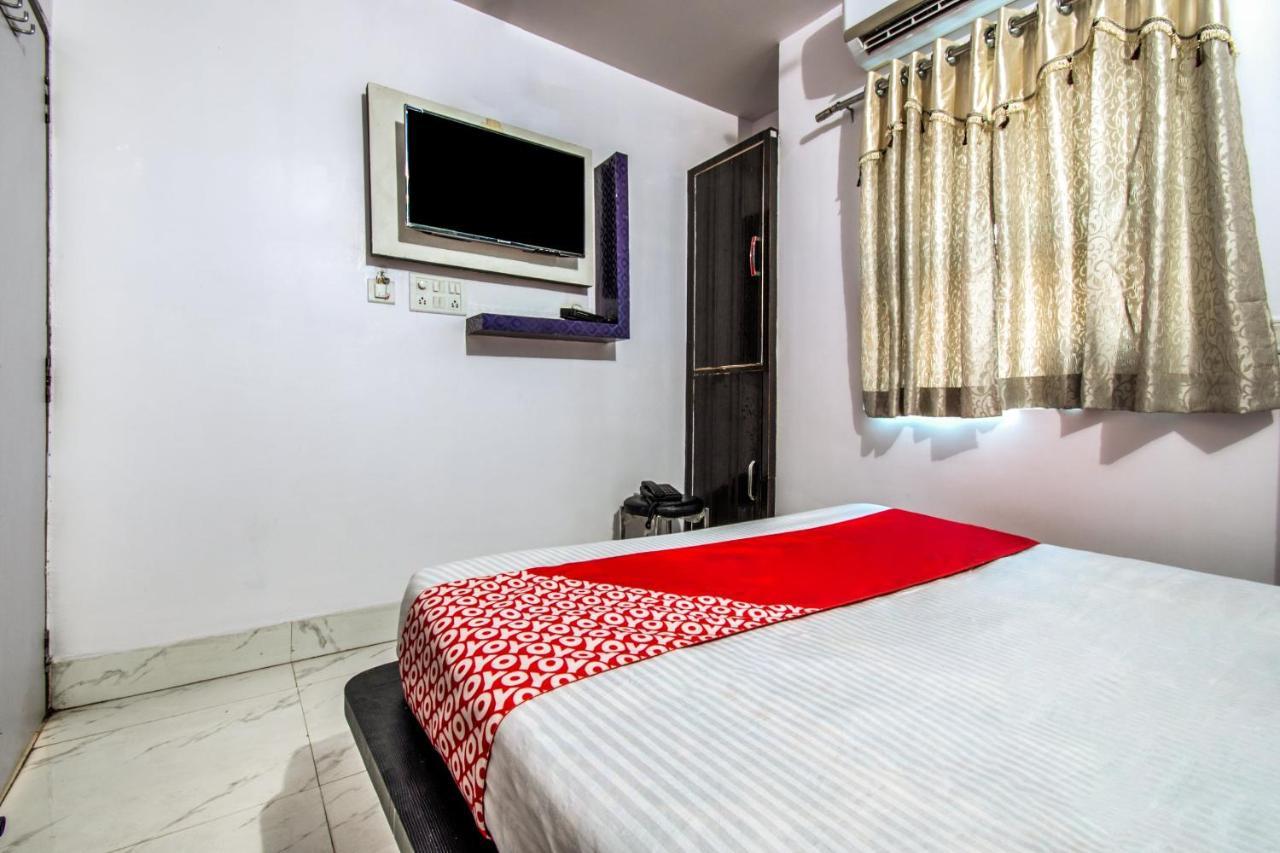 Oyo 14993 Rp Palace Danapur Exterior photo