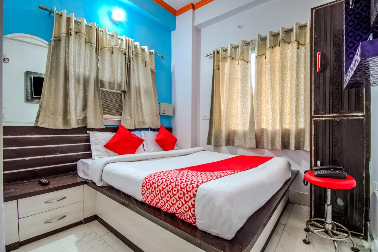 Oyo 14993 Rp Palace Danapur Exterior photo